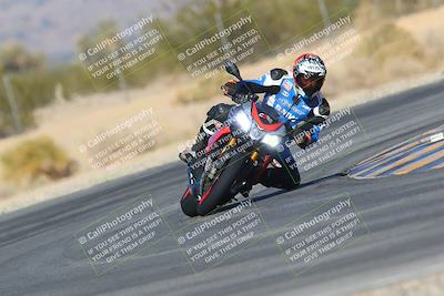 media/Jan-14-2024-SoCal Trackdays (Sun) [[2e55ec21a6]]/Turn 6 (125pm)/